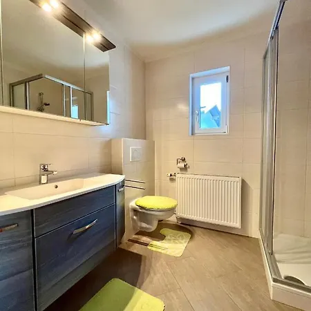 Haus St. Georg Apartamento *